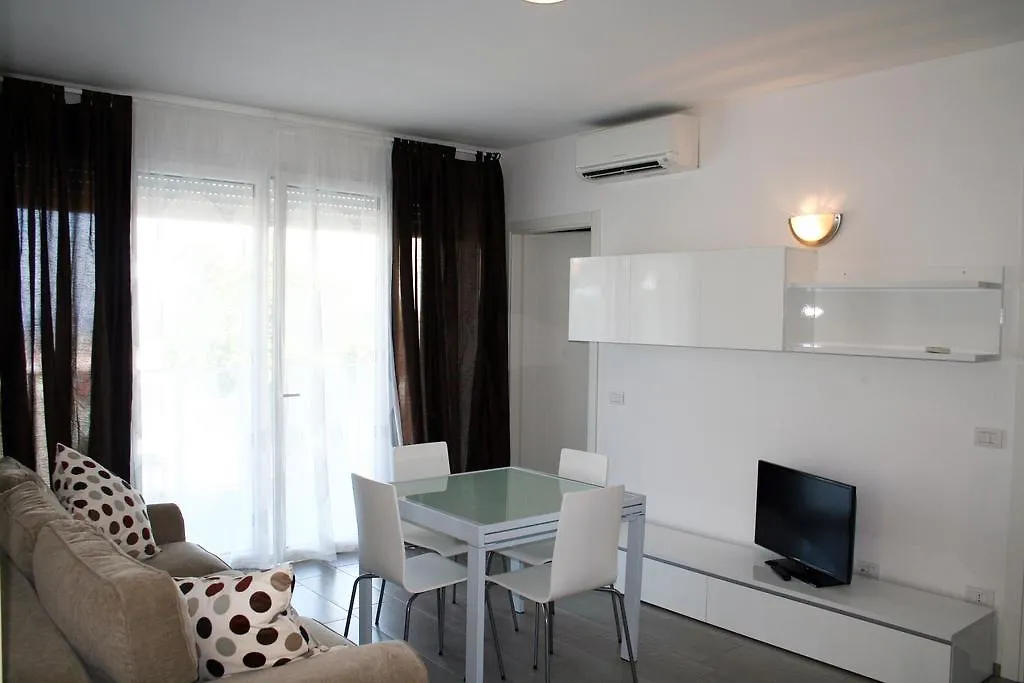 Residence Fanny Rimini 0*,