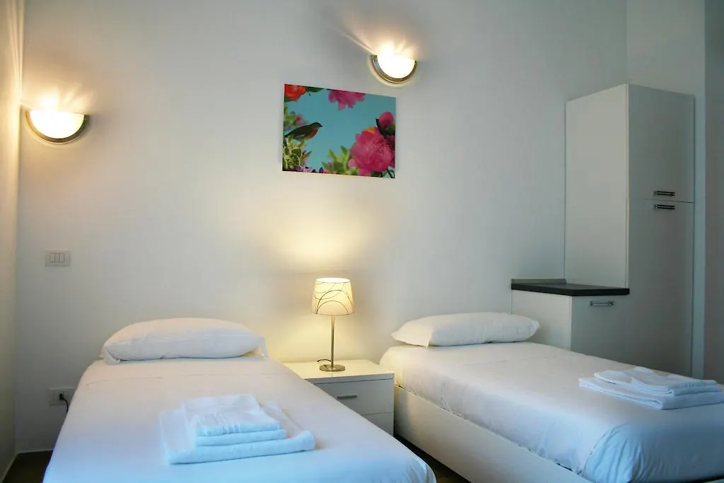 Residence Fanny Rimini Hotel apartamentowy