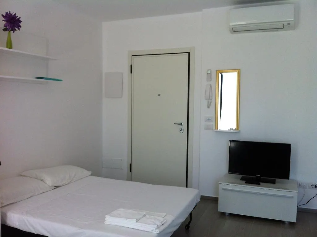 Residence Fanny Rimini 0*,
